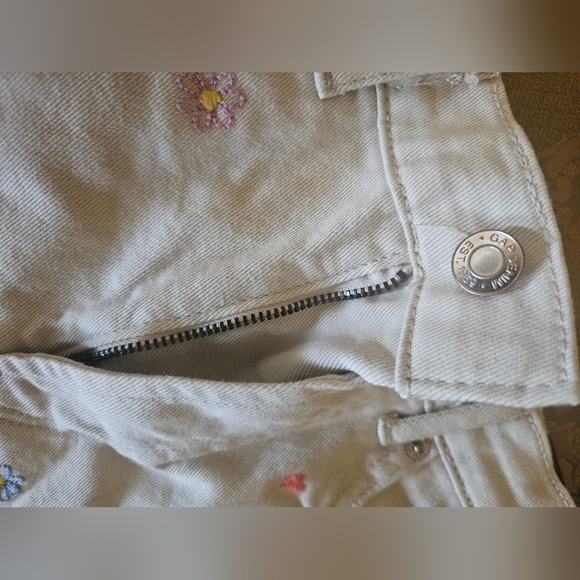 NWT Gap Girls shorts embroidered denim high rise adjustable waist beige - Picture 5 of 11